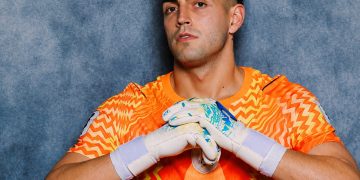 Colo Colo instala una batalla inesperada por el arco: Santiago Mele llega a competir con Gabriel Maureira