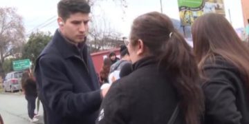 apoderados acusan a profesores en san bernardo