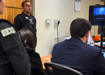 Funcionaria de centro juvenil queda en prisión preventiva por presunto abuso a adolescente en Punta Arenas
